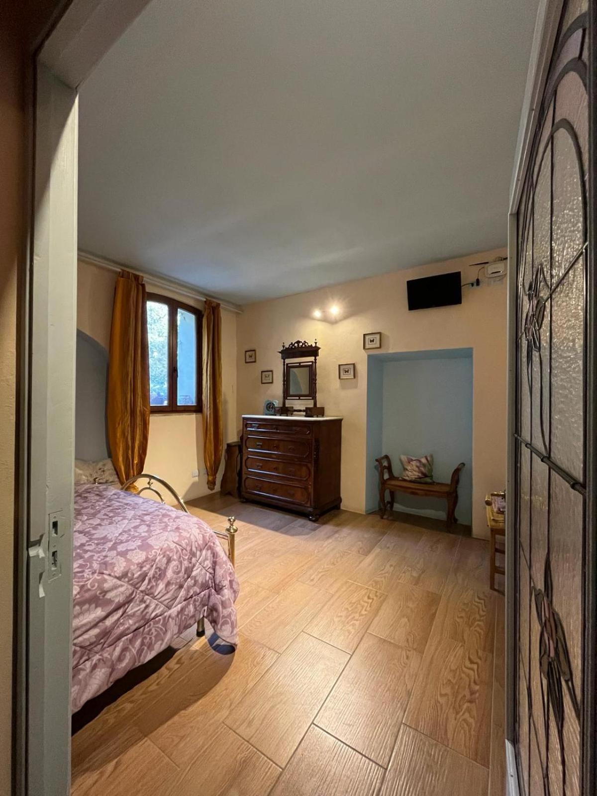 Agriturismo La Torre Di Monsindoli Сиена Экстерьер фото