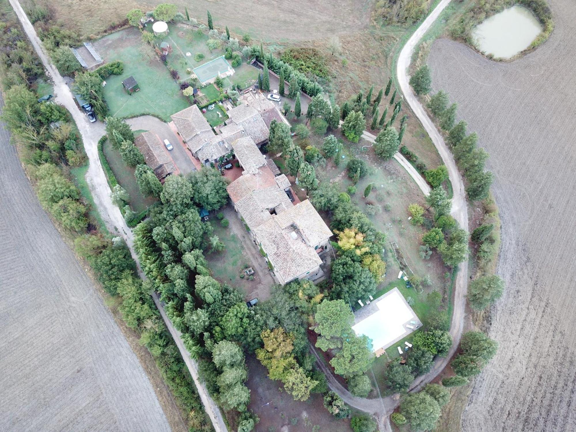 Agriturismo La Torre Di Monsindoli Сиена Экстерьер фото
