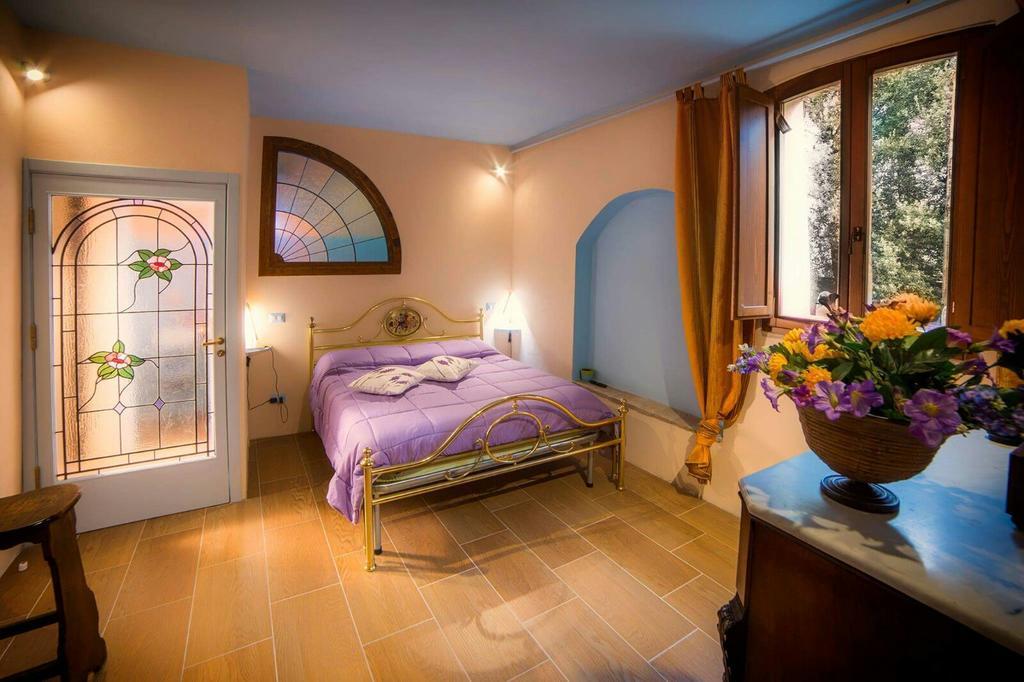 Agriturismo La Torre Di Monsindoli Сиена Экстерьер фото